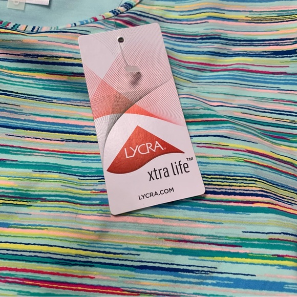 NWT Lands' End Green Multicolored Fitted Short Sleeve Swim Tee Women’s Size 6 - Picture 6 of 15